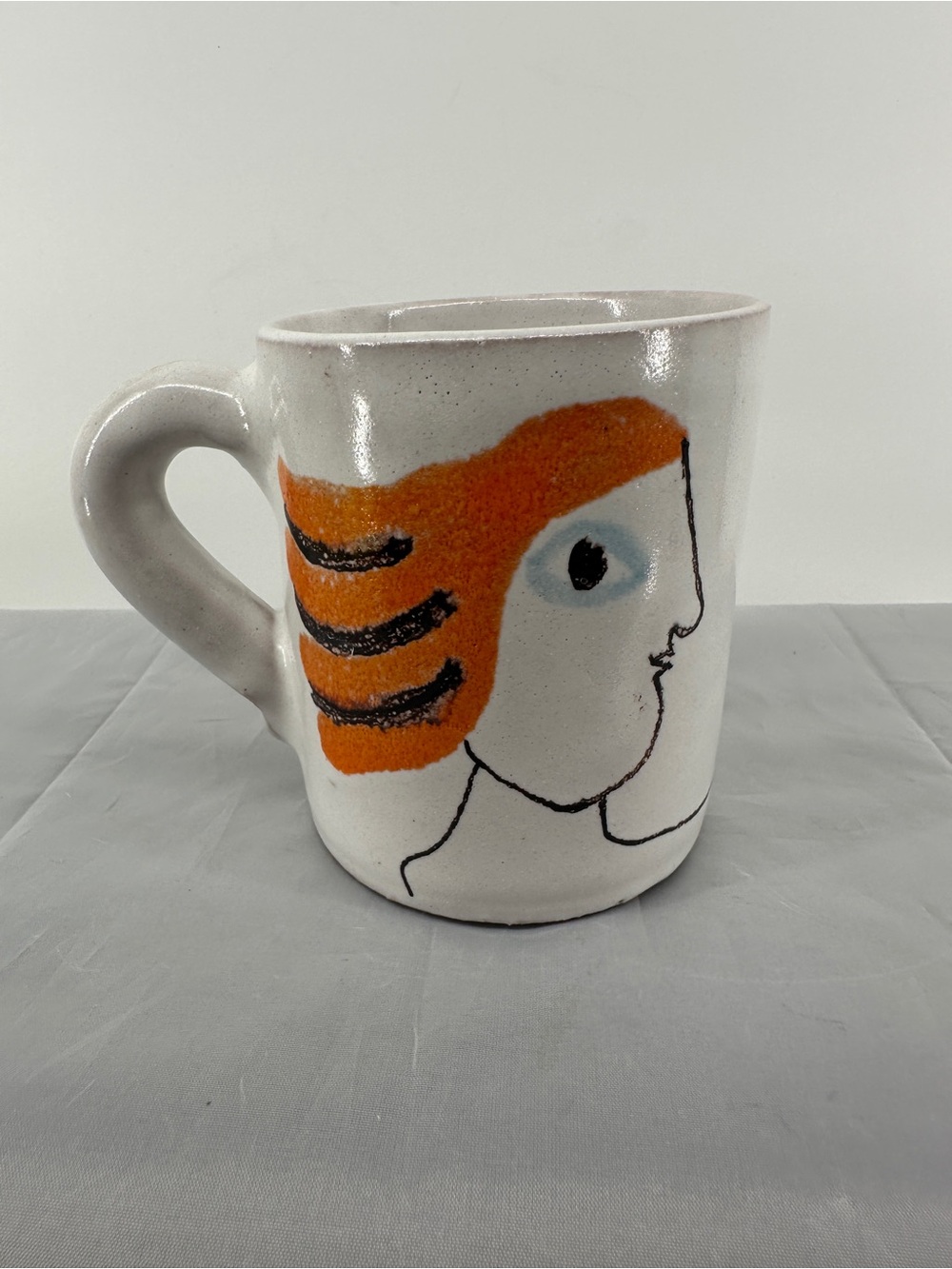 Vintage Giovanni Desimone
Pottery Mug Designer Italian
Pottery - Lady & Tulip